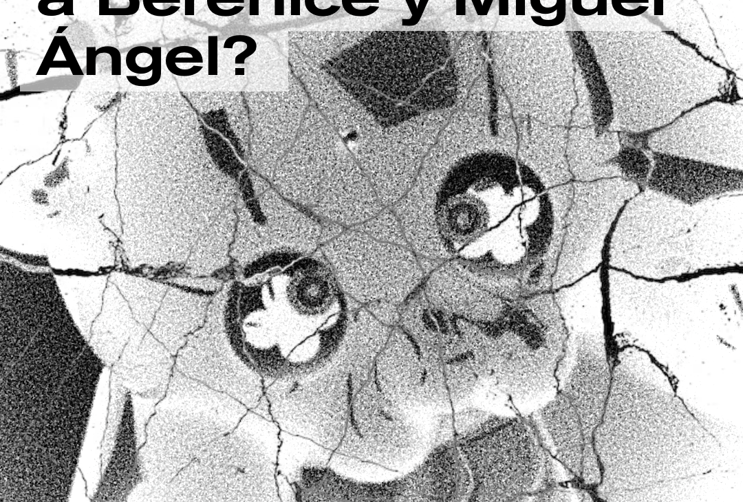 Imagen de un oso mascot de AXE Ceremonia y texto: ¿Quién mato a Berenice y Miguel Angel?